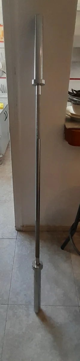 Barra olímpica con discos engomados