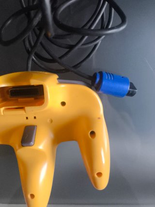 Controller Nintendo 64 Pikachu Blu