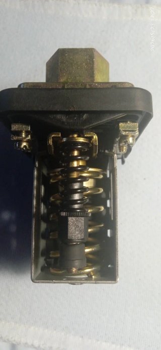 Presostato 9013FSG2 Square D