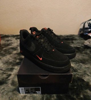 Nike Air Force 1 '07 LV8 Negro Naranja Talla 41