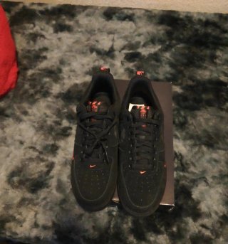 Nike Air Force 1 '07 LV8 Negro Naranja Talla 41