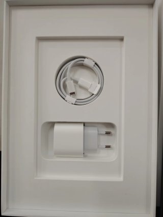 Apple iPad 9Gen A2602 10.2" 64GB WiFi Bateria 100%