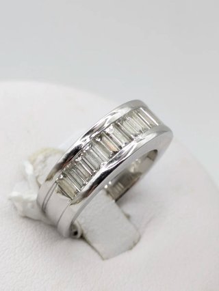 Anillo Oro 18k Blanco Diamantes Talla Baguette