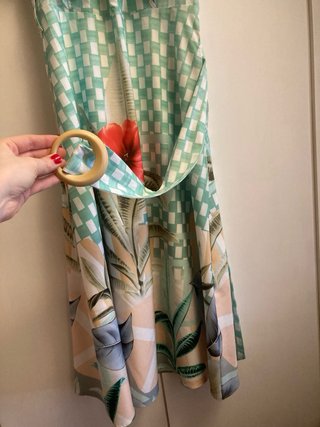 Vestido estampado con cinto