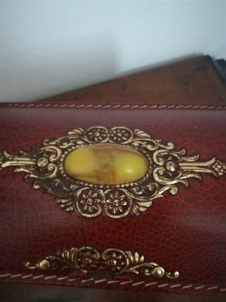 Vecchia scatola latta decorata