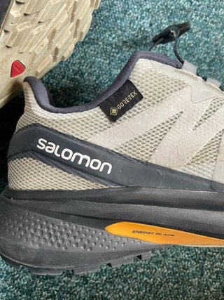 Salomon HyPulse GoreTex Mujer Beige/Gris
