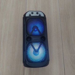 Altavoz Portátil RT 7080 Bluetooth
