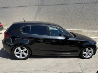 BMW 118i SPORT NAVEGADOR XENON LLANTAS LIBRO GARAN