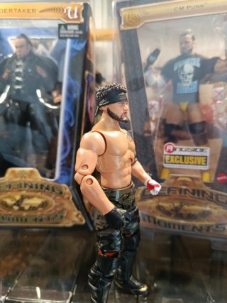Santana figura AEW - WWE