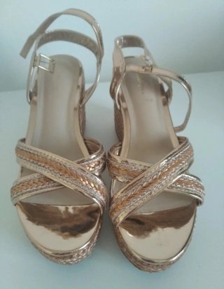 Espadrillas con zeppa alta in corda color oro