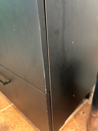 Mueble de baño negro y blanco