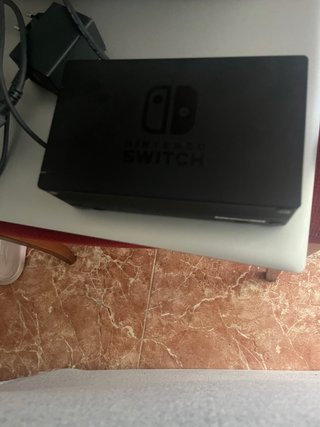 Nintendo Switch + Juego + Accesorios