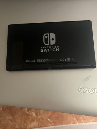 Nintendo Switch + Juego + Accesorios
