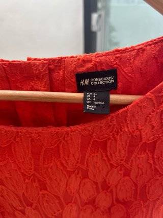 Vestido coral manga francesa