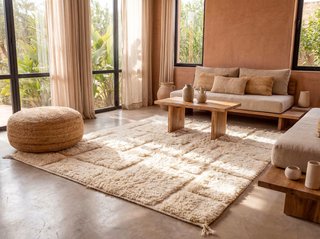 Alfombra Beige y Blanca Artesanal