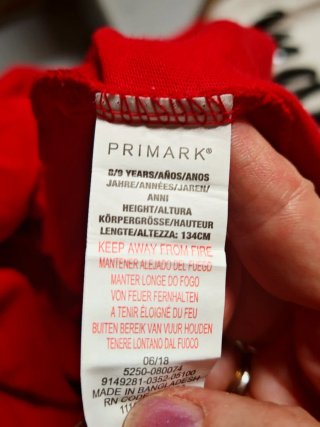 Maglietta rossa Primark cuore Happy