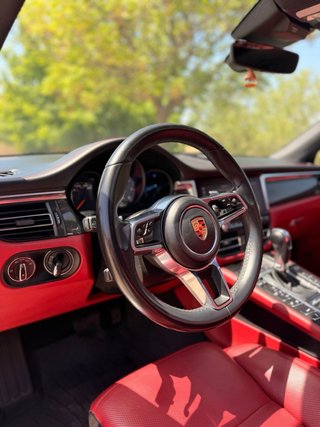 Porsche Macan s