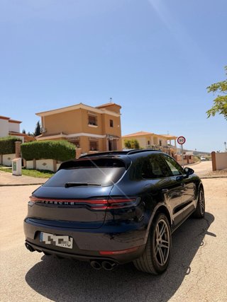 Porsche Macan s