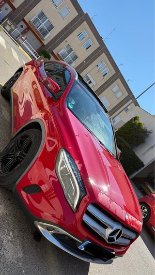 MERCEDES-BENZ GLA200 4 MATIC
