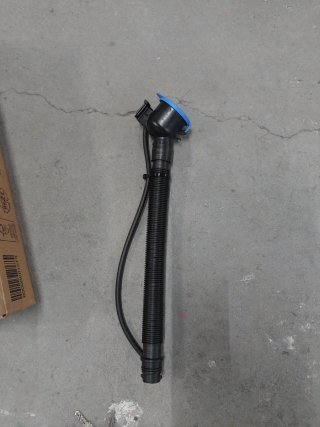 Tubo Llenado Limpiaparabrisas BMW X3 E83 Original