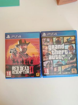 GTA V y Red Dead Redemption II PS4