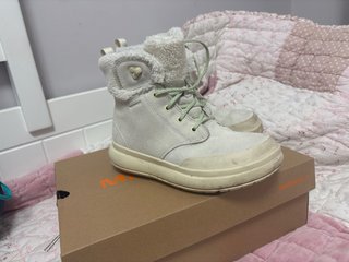 Botas Merrell Mujer Beige/Blanco