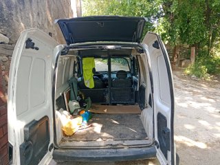 Renault cangu  cerrada  2000
