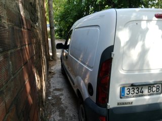 Renault cangu  cerrada  2000