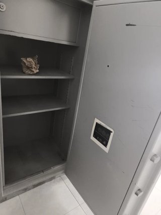 Caja Fuerte Metálica con Cerradura Digital