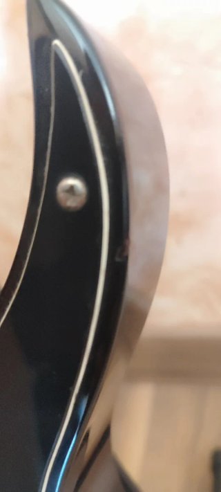Guitarra Eléctrica Ibañez Mikro 3/4 Negra