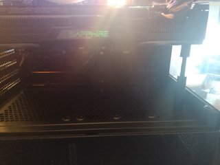 PC i5 13400F con RX Vega 64 8GB HBM2