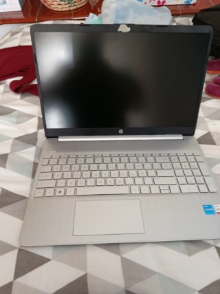 Ordenador HP Plata/Negro como nuevo