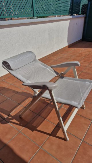 Silla de jardín plegable gris