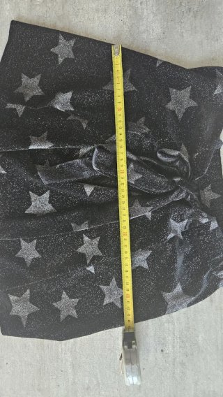 Pantaloncini corti neri con stelle