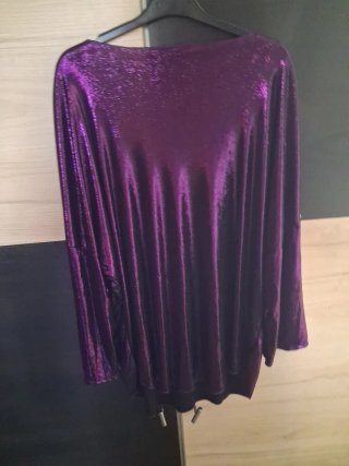 Blusa fiesta morada brillante