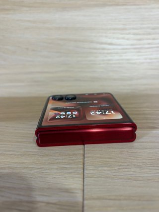 Motorola Razr 60 Ultra 512GB | NUEVO