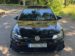 Volkswagen Golf 2014
