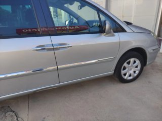 Peugeot 807 2010