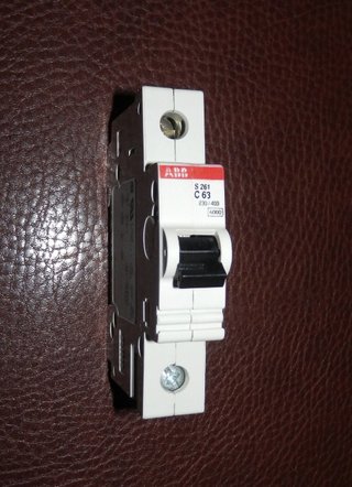 MINICONTACTOR BIPOLAR TELEMECANIQUE = 63 A / 230 V