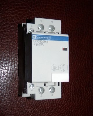 MINICONTACTOR BIPOLAR TELEMECANIQUE = 63 A / 230 V