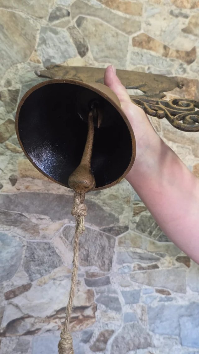 Campana Hierro Fundido Vintage Cerdo