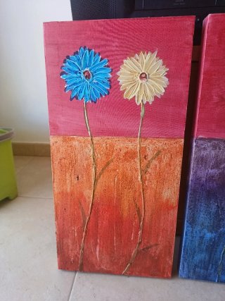 Set di 3 quadri con fiori astratti