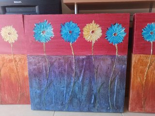 Set di 3 quadri con fiori astratti