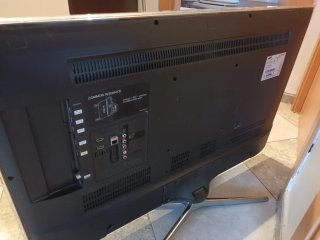 Samsung 40 Smart TV - Pantalla Rota