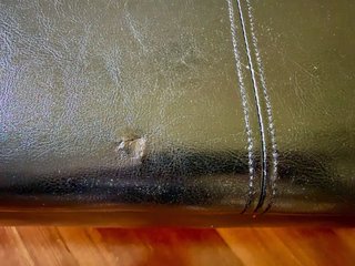 Puff baúl de polipiel y madera