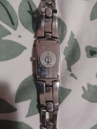 Reloj Radiant Mujer Rojo y Plateado