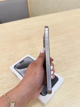iPhone 15 Pro Max Gris/Plata