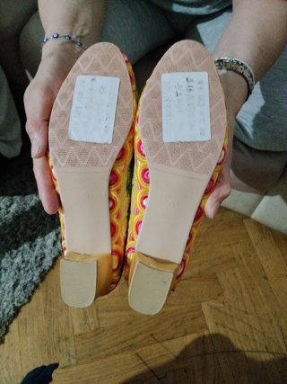Zapatos bordados talla 38
