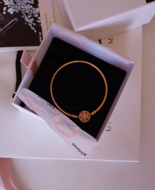 Pulsera Pandora Oro rosa de copo de nieve.