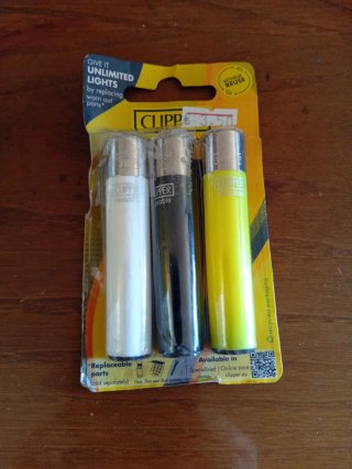 Tre accendini Clipper nuovi ricaricabili